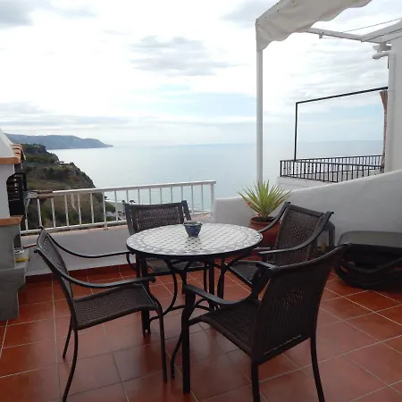Apartamento En Capistrano Playa En Daire Nerja