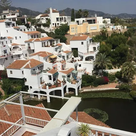 Apartamento En Capistrano Playa En *